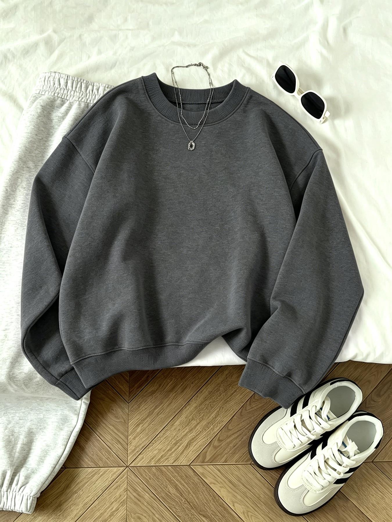 Winter Clothing On Sale - En Oferta: Sudadera Casual de Cuello