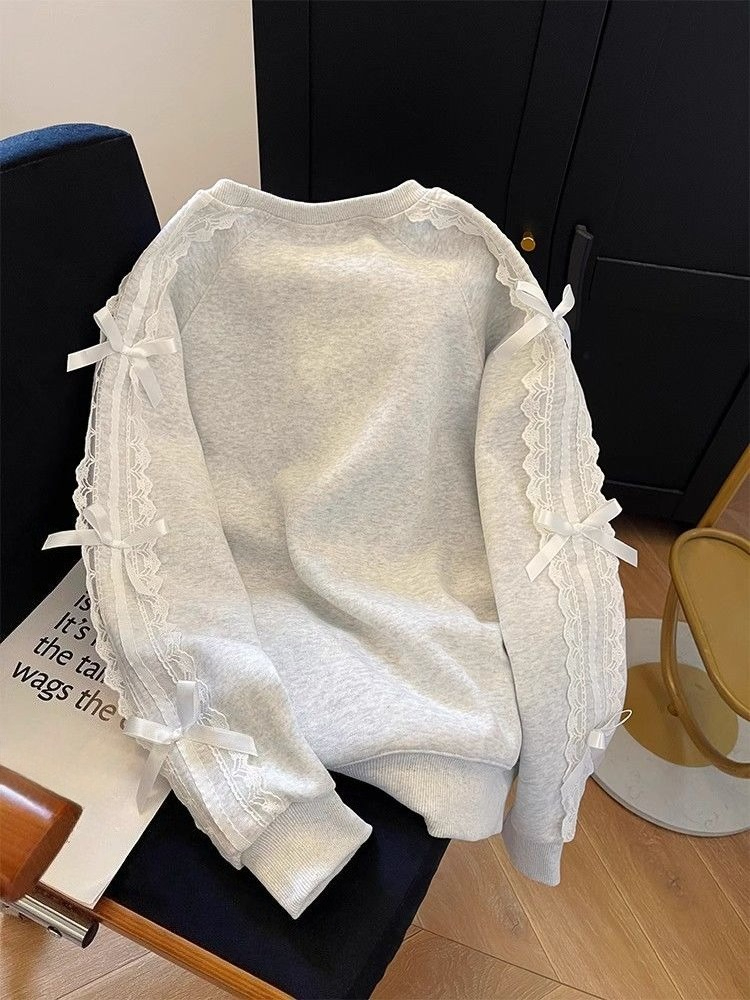 Winter Clothing Essentials For Women - Sudaderas con perlas y cuello redondo