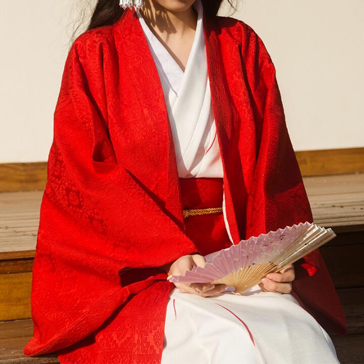 Tradition Japanese Women Kimon - Traditional Winter Japanese Clothing reseña y precio